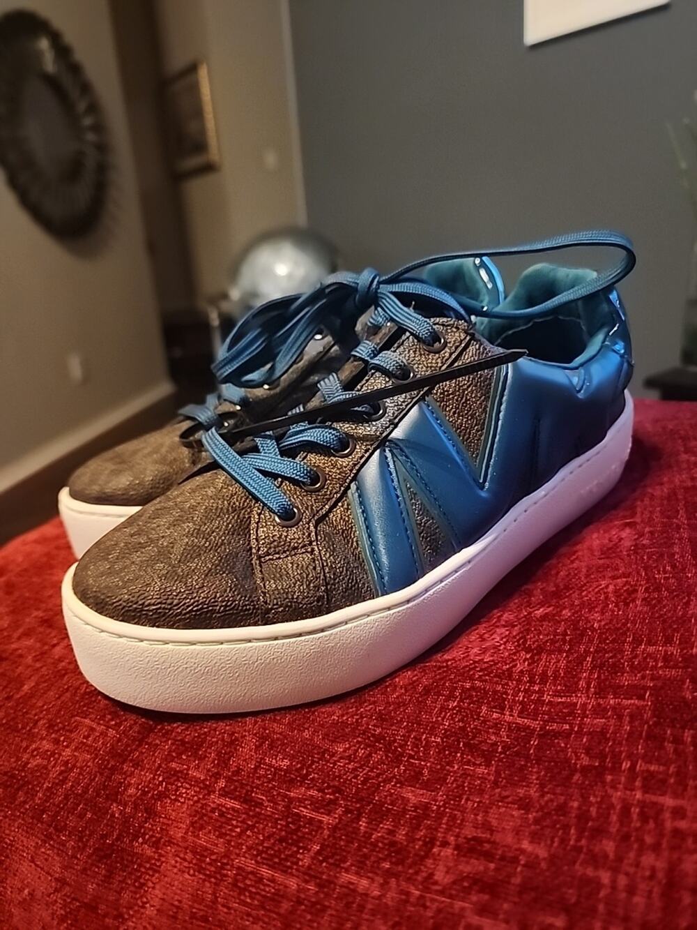 Michael Kors poppy lace up Brown and lagoon, colorway 8.5